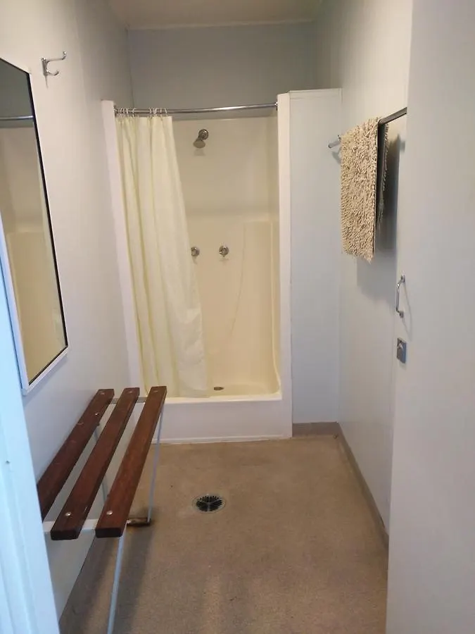 Mt Isa Irish Club Accommodation Mount Isa 2*,